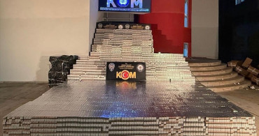 Adana'da Kaçak Sigara Operasyonu: 105 Bin Paket Ele Geçirildi