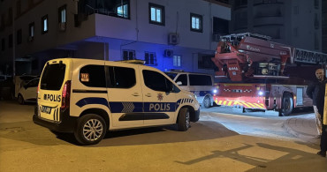 Adana'da Kriz Anı: Evi Yakmak İsteyen Genç İkna Edildi