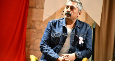 Adana'da Meme Kanseri Farkındalık İçin 'Hayat Güzel' Sergisi Açıldı