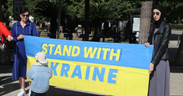 Adana'da Ukraynalılar Rusya Savaşının 4. Yıl Dönümünü Anıyor