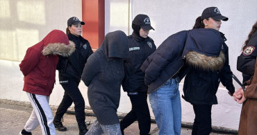 Adana'da Usulsüz Reçeteli İlaç Satışı Operasyonu