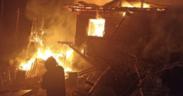 Adana'da Yangın Panik Yarattı