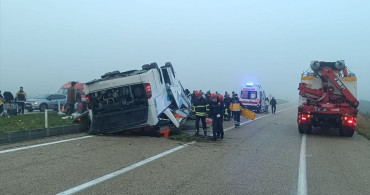 Adana'da Yolcu Otobüsü Devrildi: 2 Ölü, 19 Yaralı