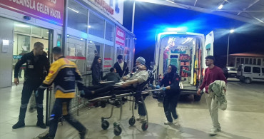 Adana'nın Kozan İlçesinde Bıçaklı Kavga: İki Yaralı