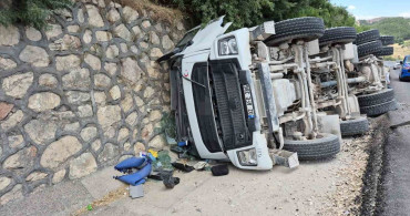 Adıyaman'da beton mikseri devrildi, 1 kişi ağır yaralandı