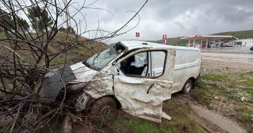 Adıyaman'da Midibüs Kazası: 1 Yaralı