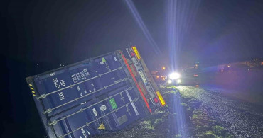 Adıyaman'da Tır Kazası: Sürücü Yaralandı