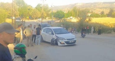Adıyaman'da trafik kazası: elektrik direğine çarpan otomobilde 5 yaralı