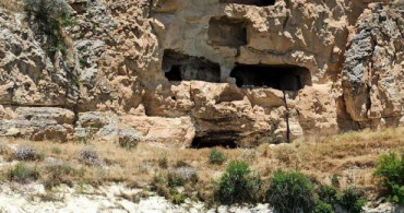 Adıyaman’ın Kahta İlçesinde Taş Evler Görenleri Büyülüyor