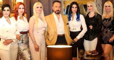 Adnan Oktar, 69 Bin Liralık Kondom Sorusunda Topu 'Kedicik'lere Attı: 'Onlar Kullanıyordur'
