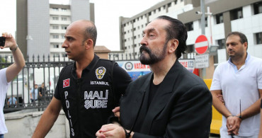 Adnan Oktar Hakim Karşısına Çıkıyor