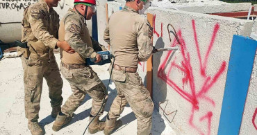 AFAD'dan Askeri Personele Enkazda Arama Kurtarma Eğitimi
