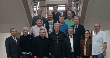 Afyon lisesi mezunları derneği ilk kongresini yaptı