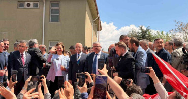 Afyonkarahisar Belediye Başkanı Burcu Köksal, AK Parti'ye Geçti