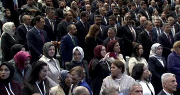 Afyonkarahisar Belediye Başkanı Burcu Köksal AK Parti'ye Katıldı