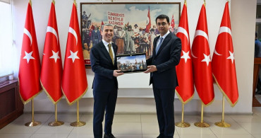 Afyonkarahisar Valisi Aktaş, Uşak Valisi Kartal'a Hayırlı Olsun Ziyareti