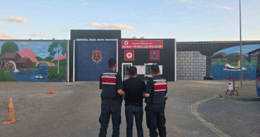 Afyonkarahisar'da Jandarma Aranan 43 Kişiyi Yakaladı