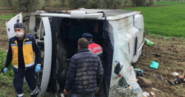 Afyonkarahisar'da Karantinadan Çıkan Vatandaşları Taşıyan Otobüs Devrildi!