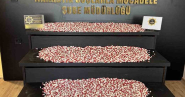 Afyonkarahisar'da kargo ile uyuşturucu sevkiyatına polis engeli