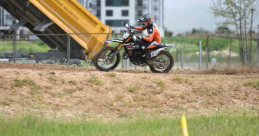 Afyonkarahisar'da Motokros Şampiyonaları Başladı