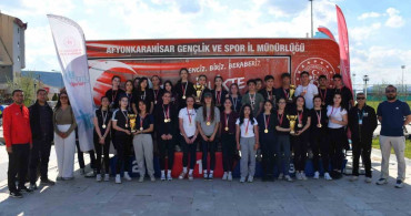 Afyonkarahisar'da Okul Sporları Bisiklet Yarışları Sonuçlandı