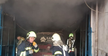 Afyonkarahisar'da Oto Tamir Dükkanında Yangın: 1 Yaralı