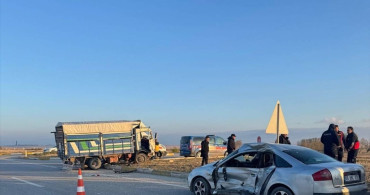 Afyonkarahisar'da Trafik Kazası: 6 Yaralı