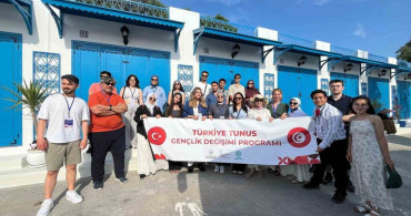 Afyonkarahisar'dan Gençler Tunus'u Ziyaret Etti