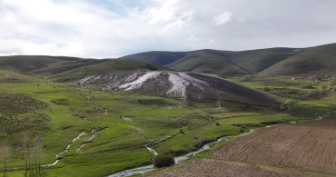 Ağ Nene Tepesi: Doğanın Şifalı Suyu