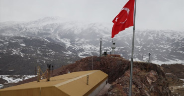 Ağrı Valisi Bozkurt, Komandolarla İftar Yaptı