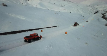 Ağrı'da Kar Ekipleri Kesintisiz Çalışıyor