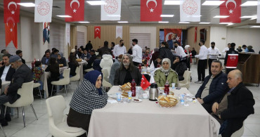 Ağrı'da Şehit Aileleri ve Gazilerle İftar Buluşması