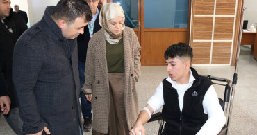 Ağrı'da Yolcu Otobüsü Devrildi: 16 Yaralı