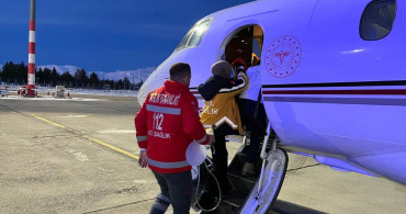 Ağrı'dan Ankara'ya Kalp Hastası Bebek Nakledildi
