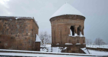 Ahlat'ın Tarihinde Karın Büyüsü