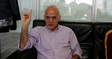 Ahmet Çakar Alanyaspor Beşiktaş Maçının Hakemi Alper Ulusoy'u Eleştirdi!