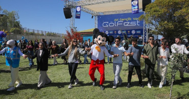AK Gençlik Van GölFest 2023 Tamamlandı