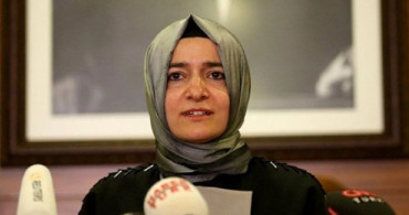 AK Parti Genel Başkan Yardımcısı Fatma Betül Sayan Kaya İBB'den Atılan İşçilerle Görüştü