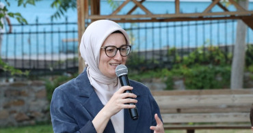 AK Parti Genel Başkan Yardımcısı Uygur, Yozgat'ta Şehit Aileleriyle Buluştu