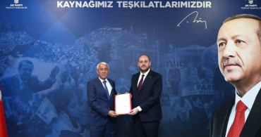 AK Parti İnönü ve Mihalgazi İlçe Başkanlarında Değişiklik