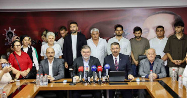 AK Parti İzmir'e 370 yeni katılım