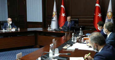 AK Parti'de Kritik Zirve! 15 Maddelik Yeni Seçim Yasasının da Konuşulacağı MYK Bugün Toplanıyor