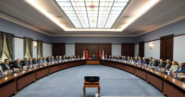 AK Parti’de MYK toplanıyor: Yeni yol haritası belli oluyor