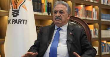 AK Parti'de Yeni Anayasa Süreci ve Hayati Yazıcı'nın Açıklamaları