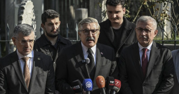 AK Parti'den Sezai Karakoç ve İlhan Varank'a Anma Ziyareti