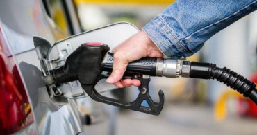 Akaryakıt fiyatları takip edilemiyor: Motorin fiyatlarına indirim geldi! 15 Kasım Salı akaryakıt fiyatları