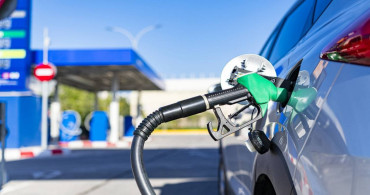 Akaryakıt fiyatlarına zam geldi mi? Benzin ve motorin fiyatı ne kadar? 4 Aralık 2022 Pazar güncel akaryakıt fiyatları