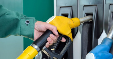Akaryakıt fiyatlarında büyük değişim: Petrolün yükselişi durdu! 2 Mayıs 2024 güncel akaryakıt fiyatları