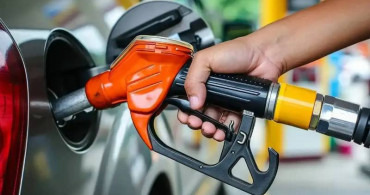 Akaryakıt istasyonlarında yeni dönem: Fiyat tabelalarına tek tip standart geliyor