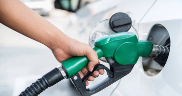 Akaryakıtta beklenen oldu: Motorin fiyatı o seviyenin üzerine çıktı! Araç sahiplerini üzen zam yakında geliyor